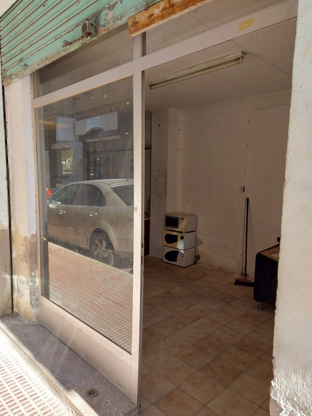 Local comercial
